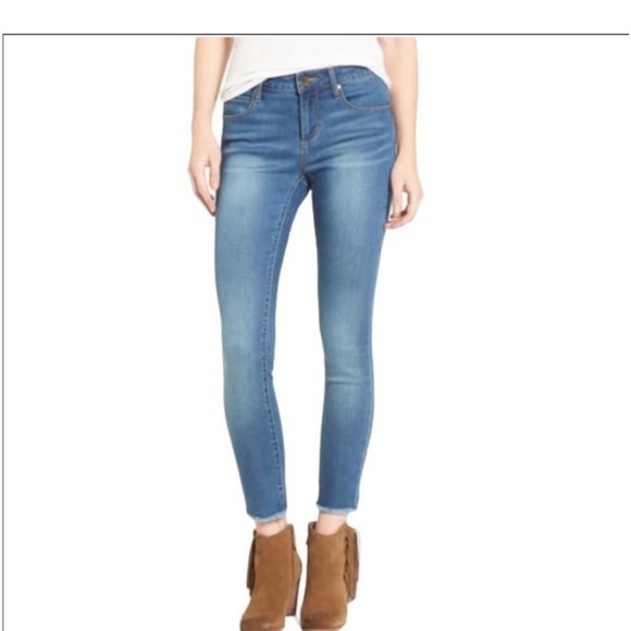 Articles Of Society Denim - Articles of Society Carley Skinny Ankle Jeans Raw Edge Ankle